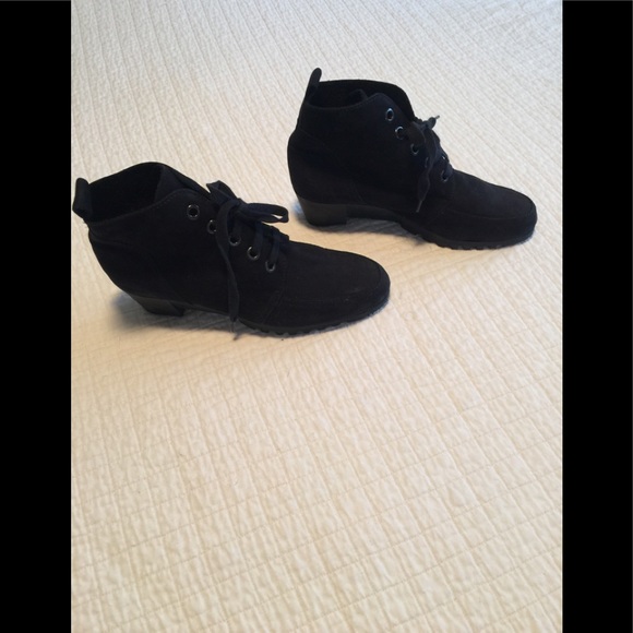 Arche black nubuck lace up bootie. - Picture 2 of 8